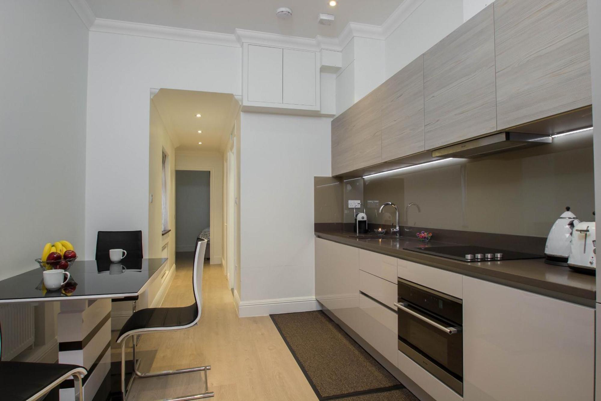 Marylebone Village Apartments London Room photo